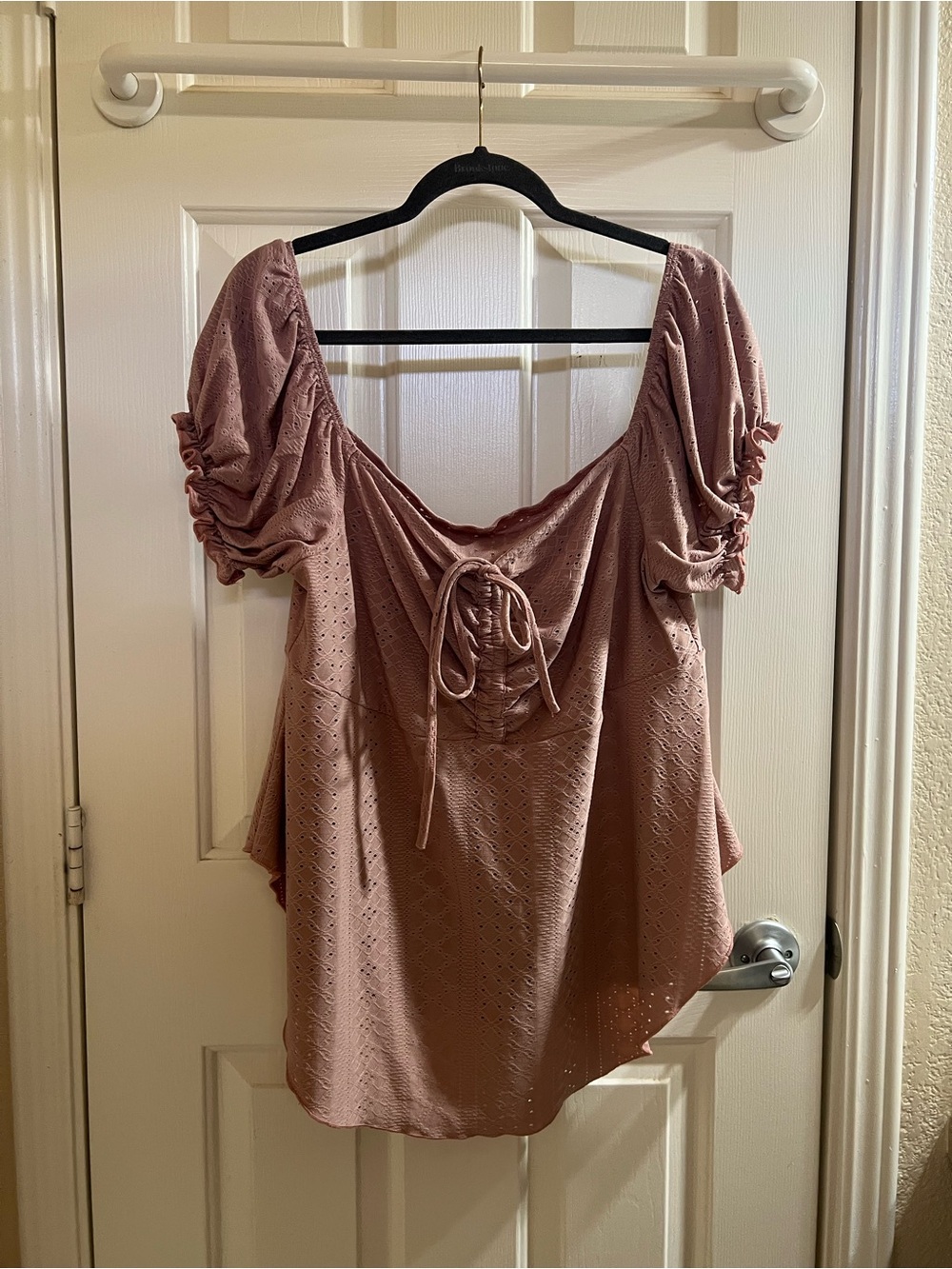 Dusty Rose Puff-Sleeve Tie-Back Eyelet Blouse